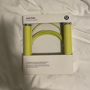 Elle Jump Rope in White